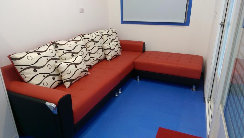 Simple Travel Hostel Tungkang Kültér fotó