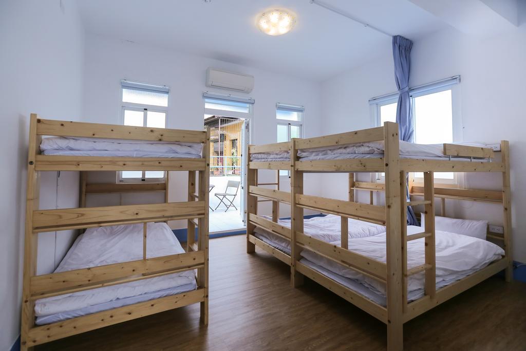 Simple Travel Hostel Tungkang Kültér fotó